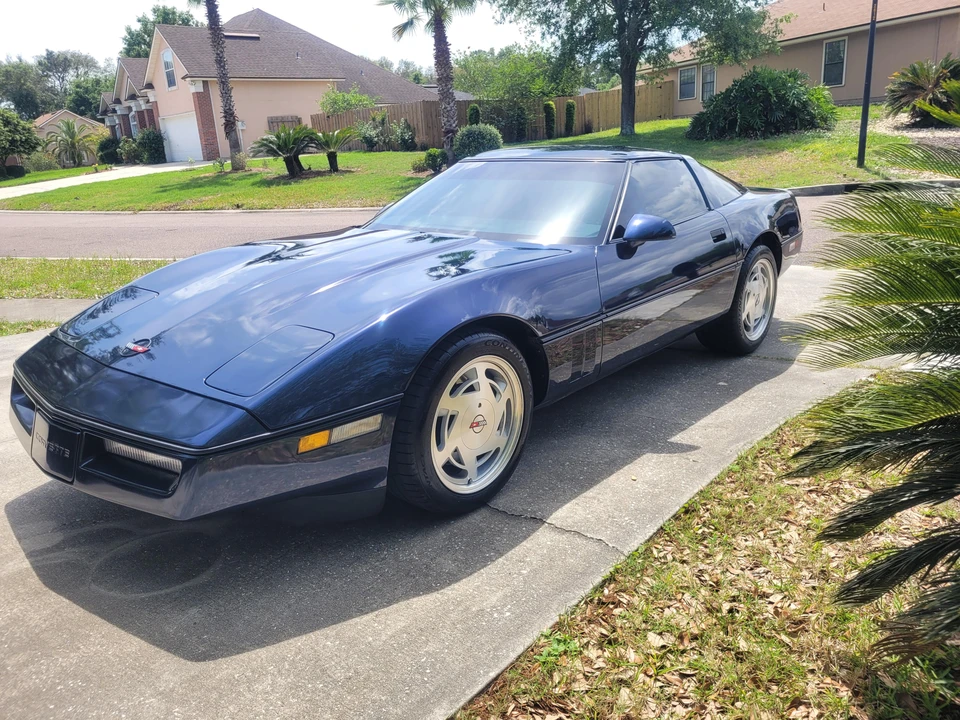 1989 Chevrolet Corvette C4 - Image 12 of 31