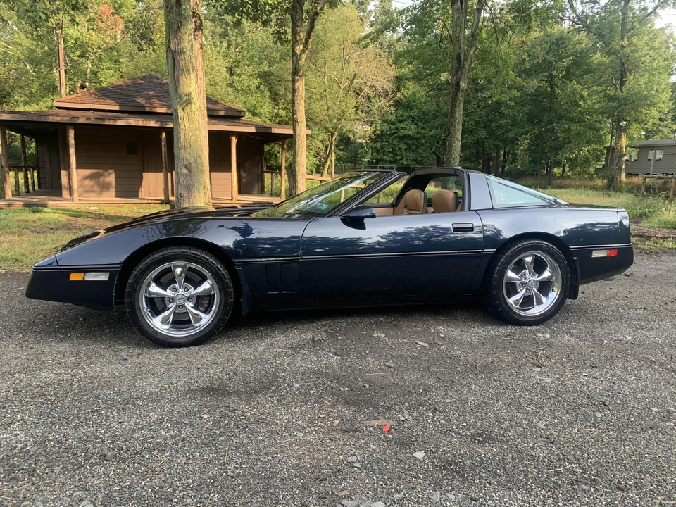 1989 Chevrolet Corvette C4 - Image 13 of 31