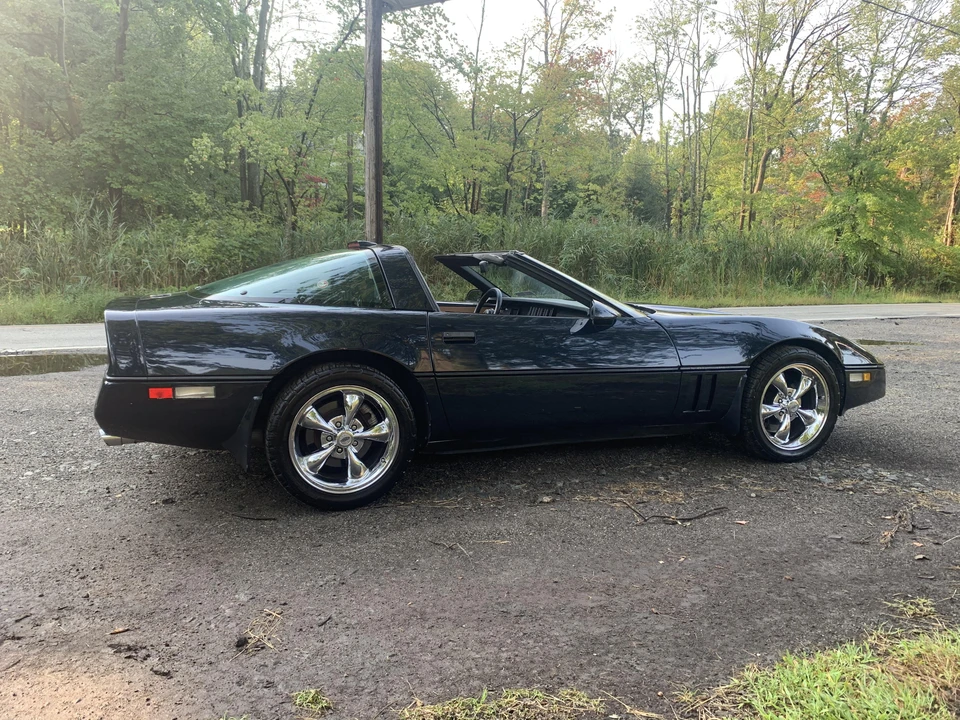 1989 Chevrolet Corvette C4 - Image 27 of 31