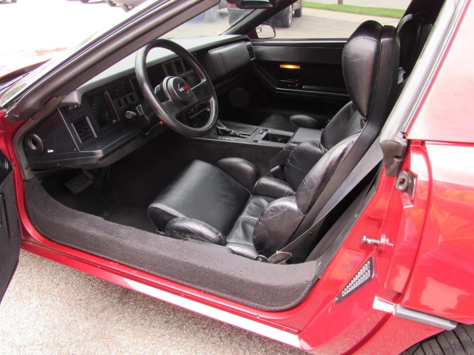 1989 Chevrolet Corvette C4 - Image 20 of 31