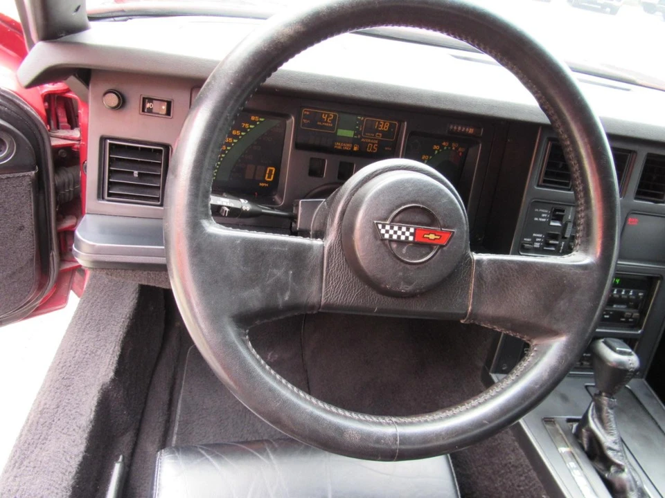 1989 Chevrolet Corvette C4 - Image 21 of 31