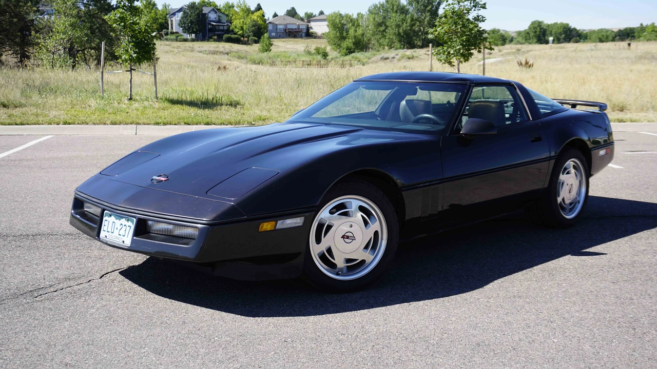 1989 Chevrolet Corvette C4 - Image 5 of 31
