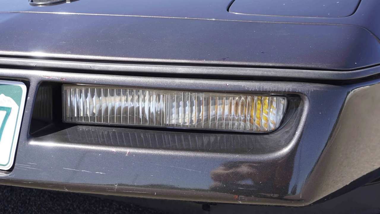 1989 Chevrolet Corvette C4 - Image 24 of 31