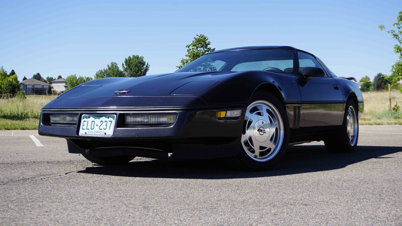 1989 Chevrolet Corvette C4 - Image 7 of 31