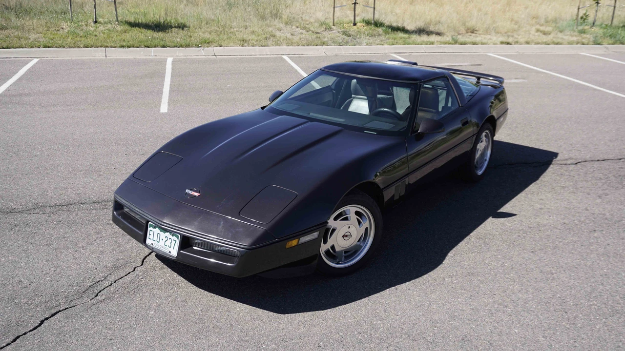 1989 Chevrolet Corvette C4 - Image 4 of 31