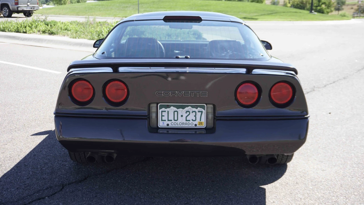 1989 Chevrolet Corvette C4 - Image 14 of 31