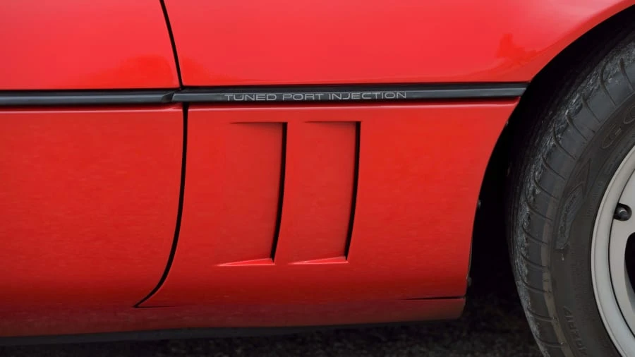 1989 Chevrolet Corvette C4 - Image 25 of 31