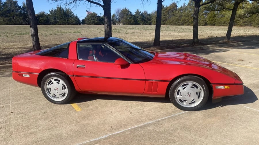 1989 Chevrolet Corvette C4 - Image 2 of 10