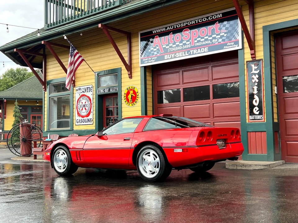 1989 Chevrolet Corvette C4 - Image 11 of 12