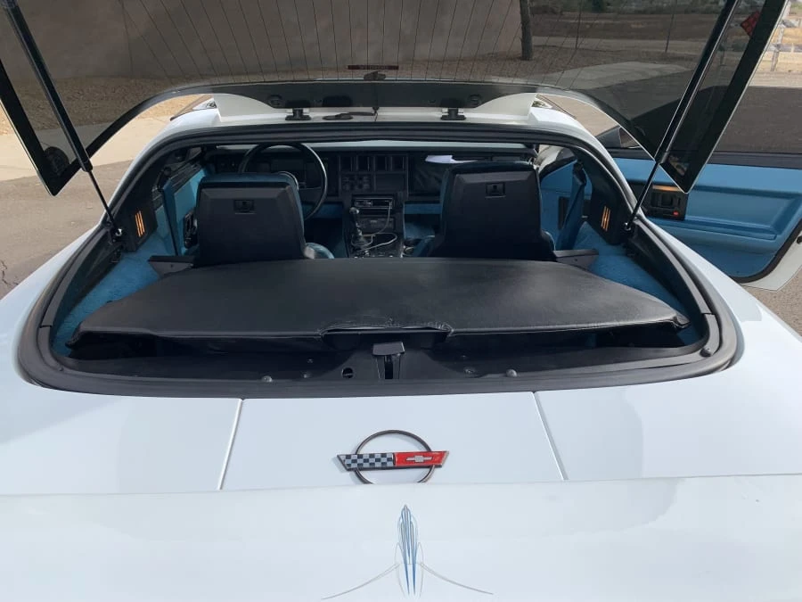 1989 Chevrolet Corvette C4 - Image 24 of 28