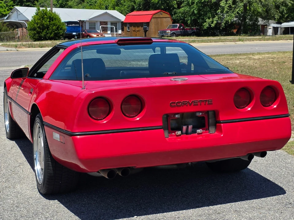 1989 Chevrolet Corvette C4 - Image 10 of 31