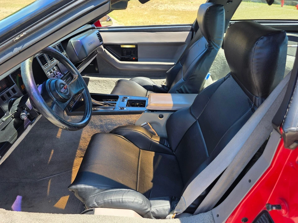1989 Chevrolet Corvette C4 - Image 15 of 31