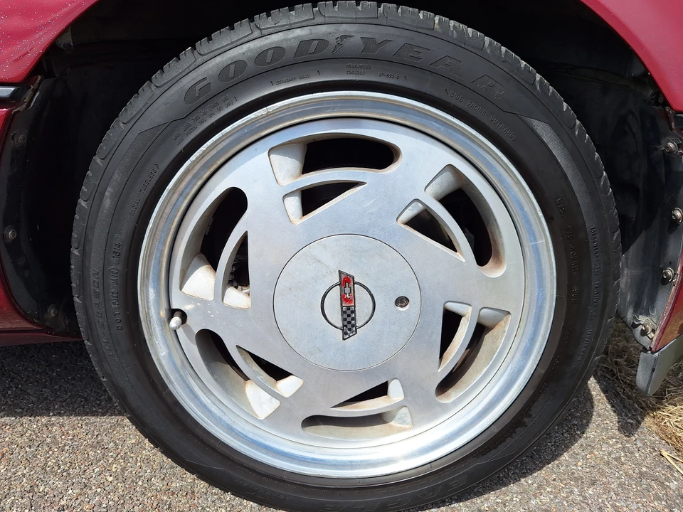 1989 Chevrolet Corvette C4 - Image 25 of 31