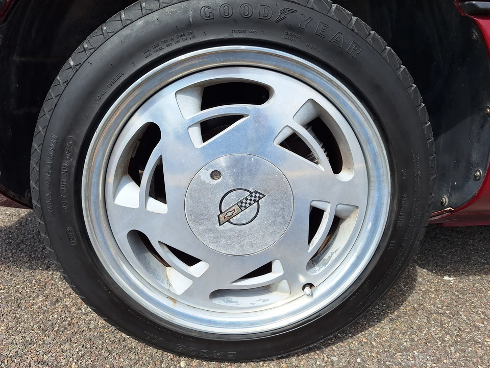 1989 Chevrolet Corvette C4 - Image 24 of 31