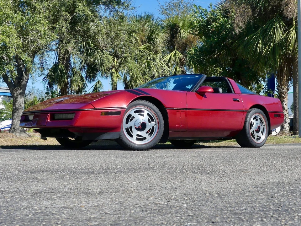 1989 Chevrolet Corvette C4 - Image 15 of 24