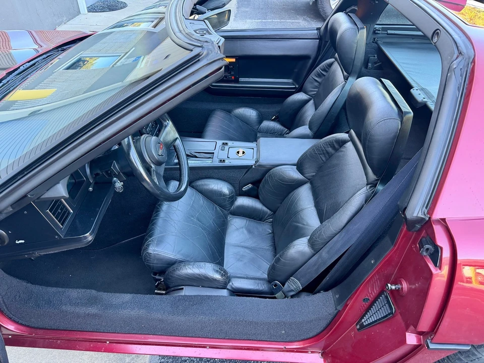 1989 Chevrolet Corvette C4 - Image 8 of 24
