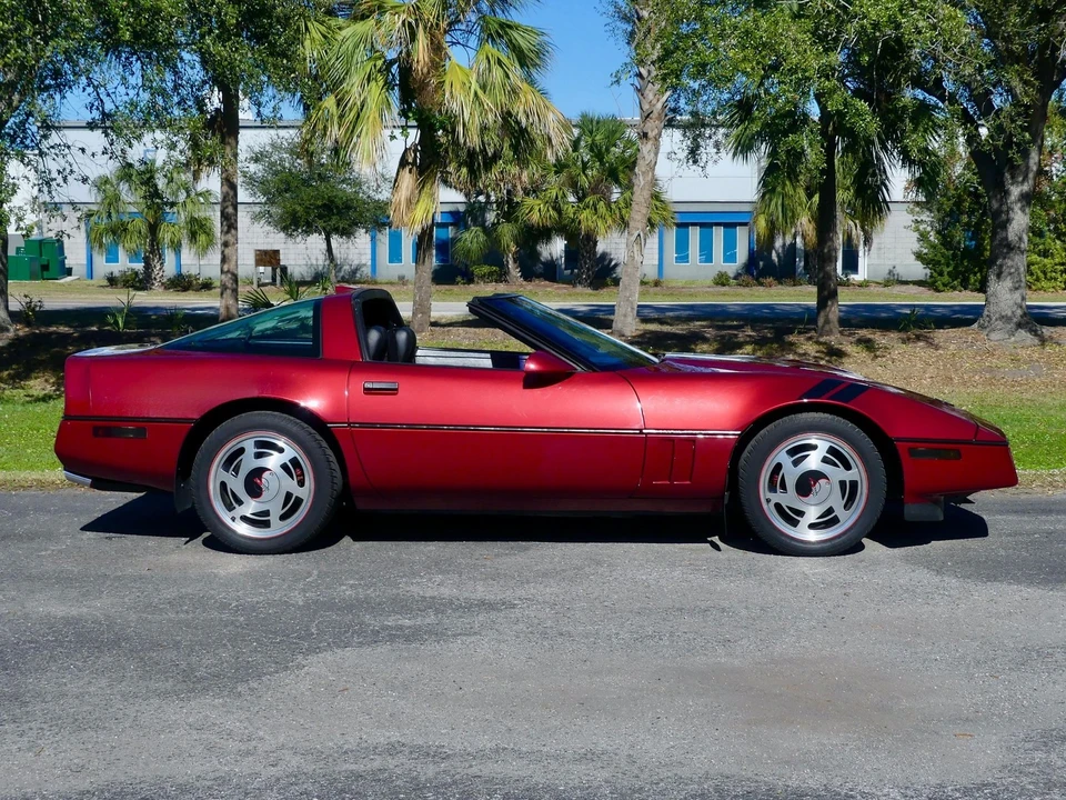 1989 Chevrolet Corvette C4 - Image 6 of 24
