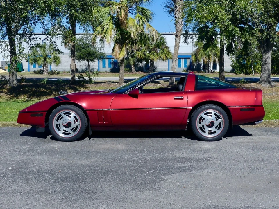 1989 Chevrolet Corvette C4 - Image 13 of 21