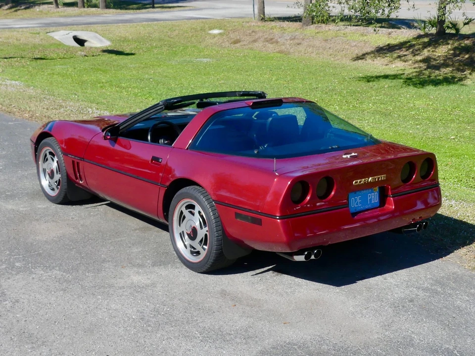 1989 Chevrolet - Image 18 of 24