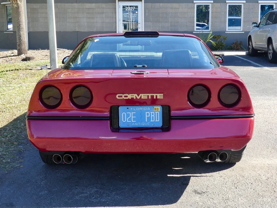 1989 Chevrolet - Image 20 of 24
