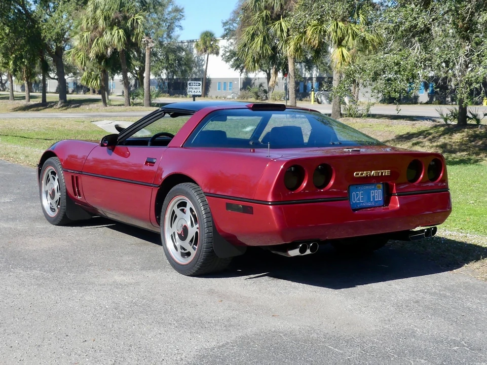 1989 Chevrolet Corvette C4 - Image 17 of 21