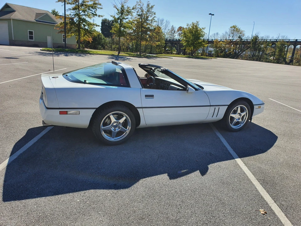 1989 Chevrolet Corvette C4 - Image 31 of 31