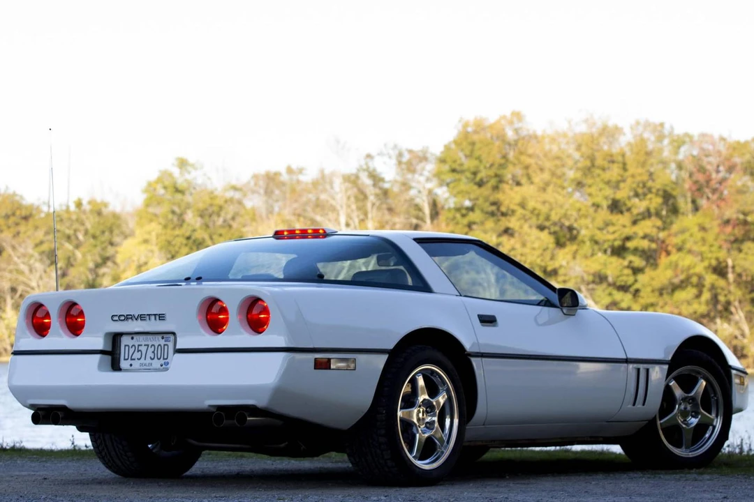1989 Chevrolet Corvette C4 - Image 4 of 31