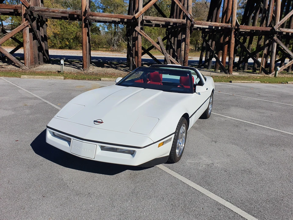 1989 Chevrolet Corvette C4 - Image 9 of 31