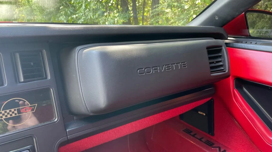 1989 Chevrolet Corvette C4 - Image 8 of 11