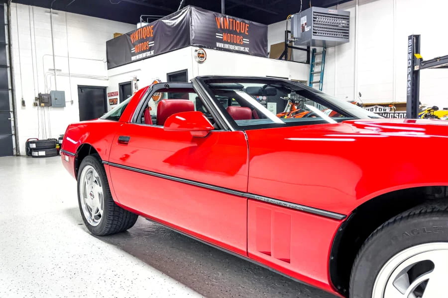 1989 Chevrolet Corvette C4 - Image 19 of 31
