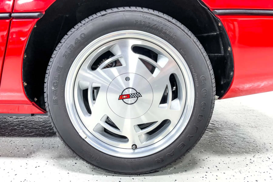 1989 Chevrolet Corvette C4 - Image 24 of 31