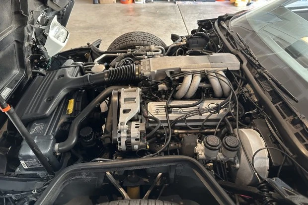 1989 Chevrolet Corvette C4 - Image 6 of 9