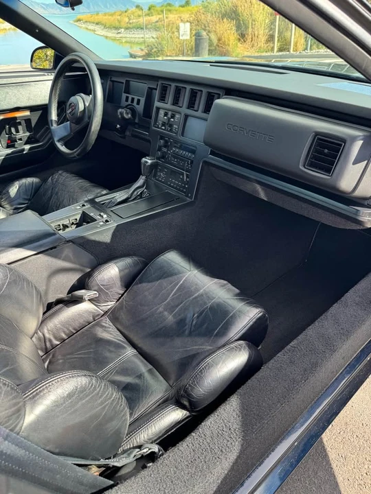 1989 Chevrolet Corvette C4 - Image 2 of 20