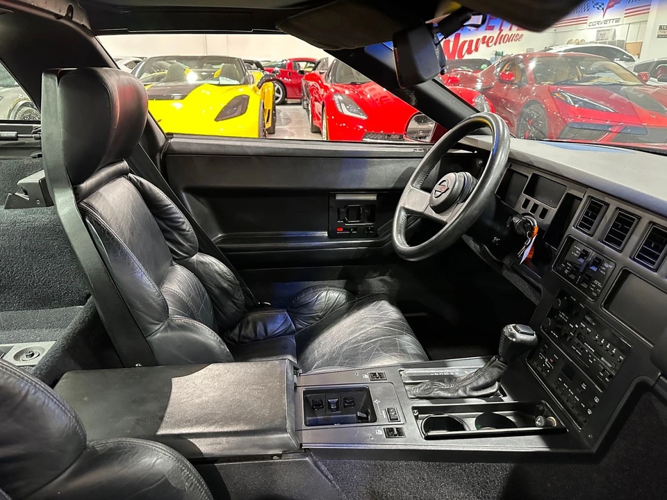 1989 Chevrolet Corvette C4 - Image 14 of 21