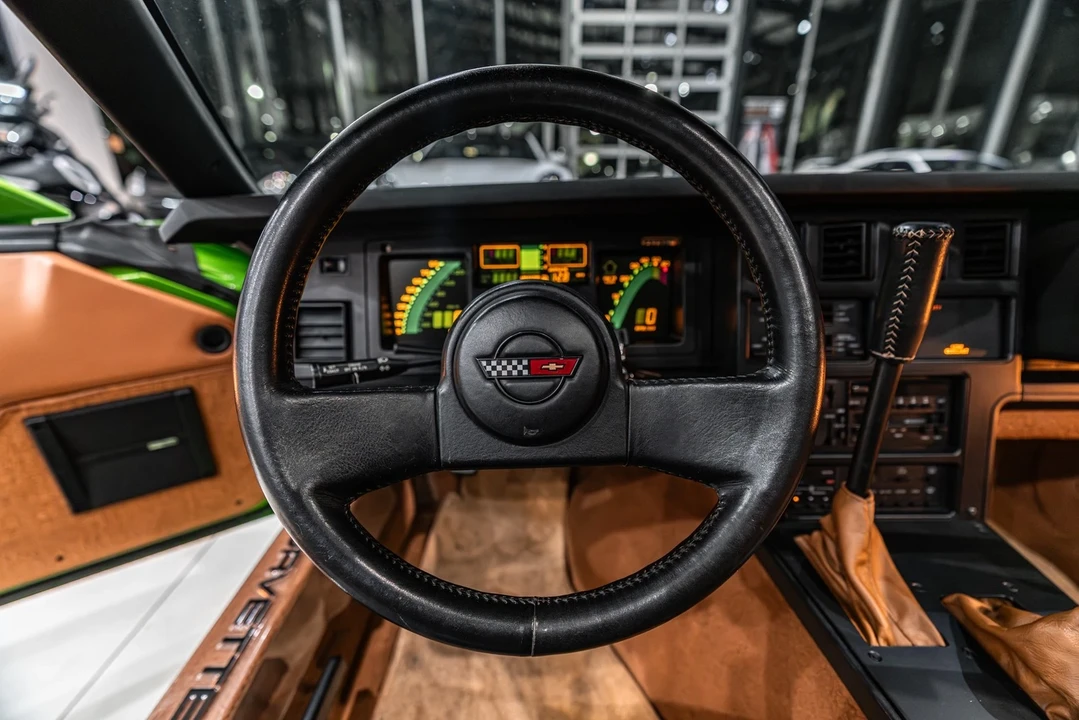 1989 Chevrolet Corvette C4 - Image 10 of 12