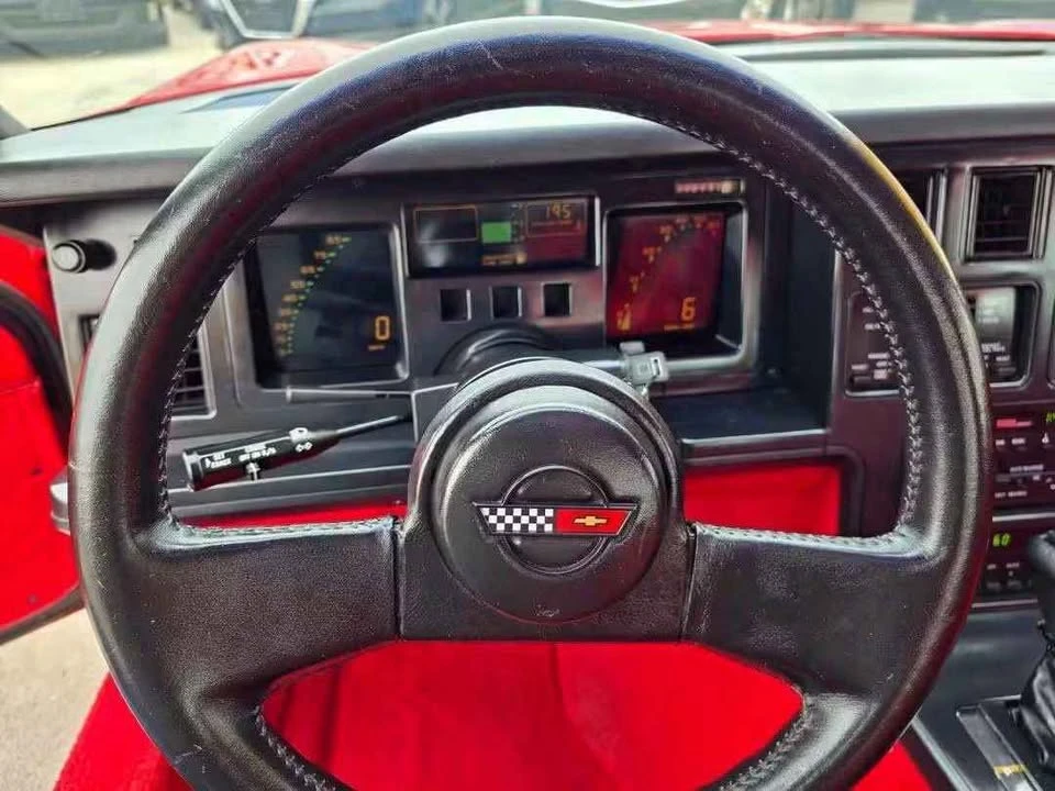 1989 Chevrolet Corvette C4 - Image 10 of 20