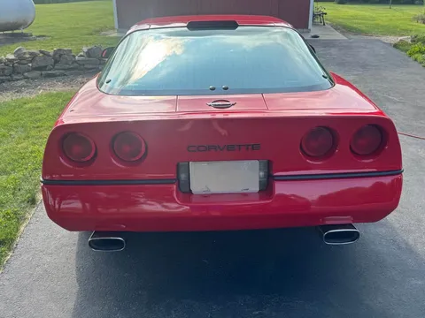 1989 Chevrolet Corvette C4 - Image 4 of 6