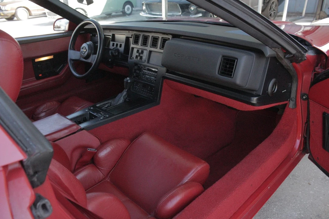 1989 Chevrolet Corvette C4 - Image 12 of 21