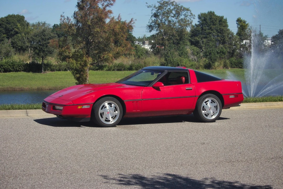 1989 Chevrolet Corvette C4 - Image 19 of 21