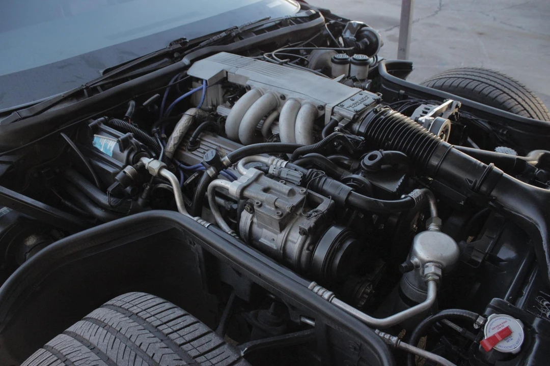 1989 Chevrolet Corvette C4 - Image 13 of 21