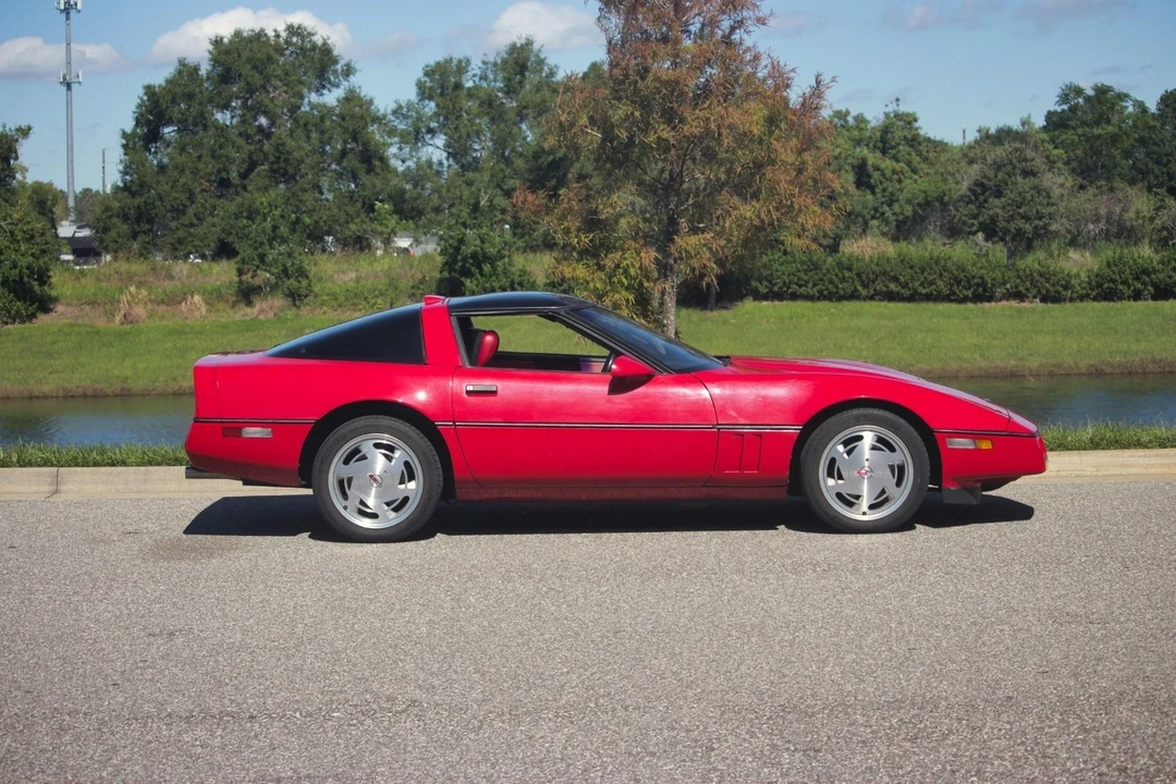 1989 Chevrolet Corvette C4 - Image 7 of 21