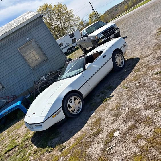 1989 Chevrolet Corvette C4 - Image 1 of 5