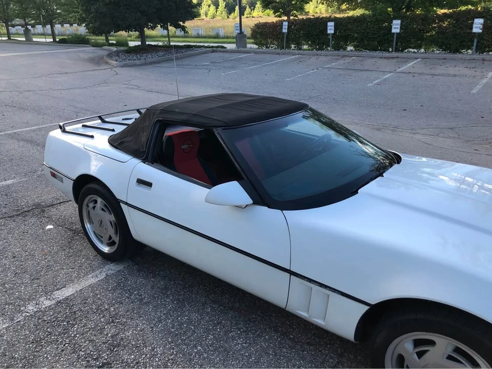 1989 Chevrolet Corvette C4 - Image 4 of 9