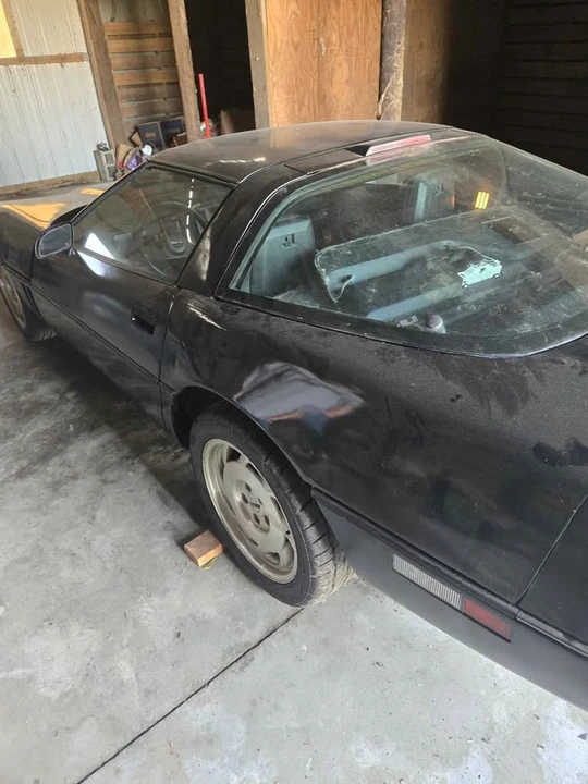 1989 Chevrolet Corvette C4 - Image 13 of 14