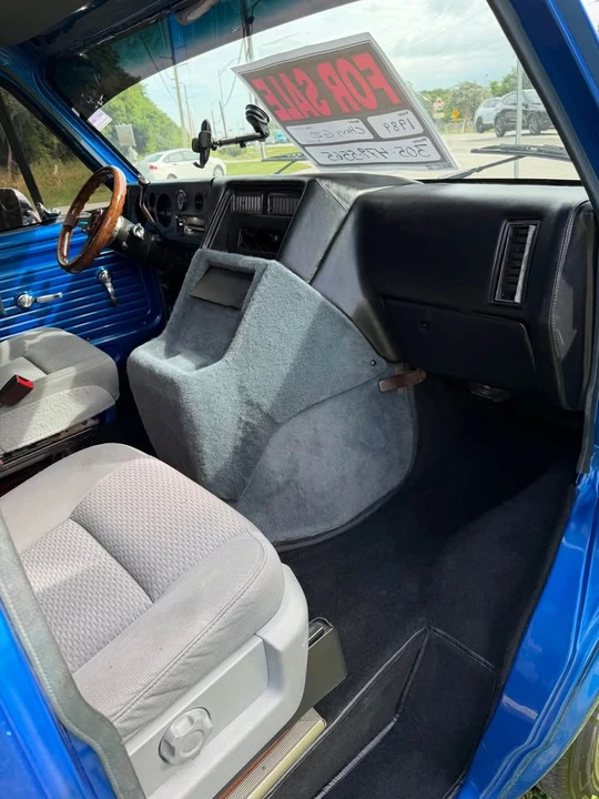 1989 Chevrolet G-Series Van - Image 11 of 20