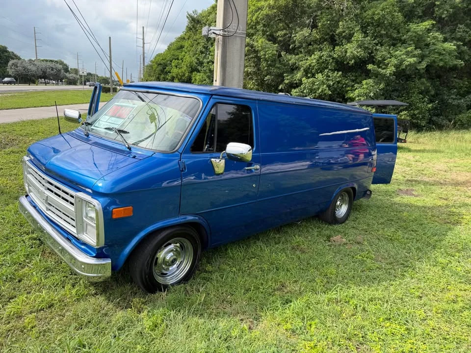 1989 Chevrolet G-Series Van - Image 8 of 20