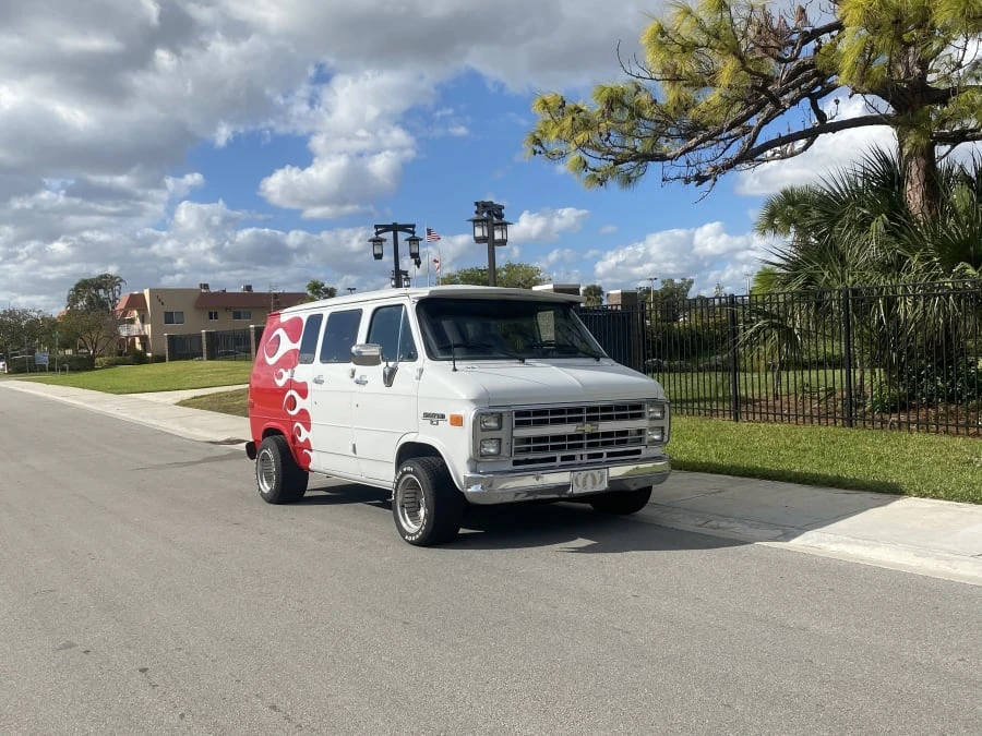 1989 Chevrolet G-Series Van - Image 6 of 6