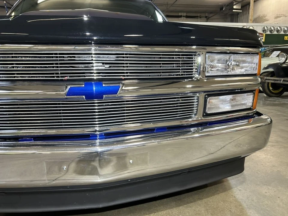 1989 Chevrolet C/K 4th Gen - Image 9 of 12