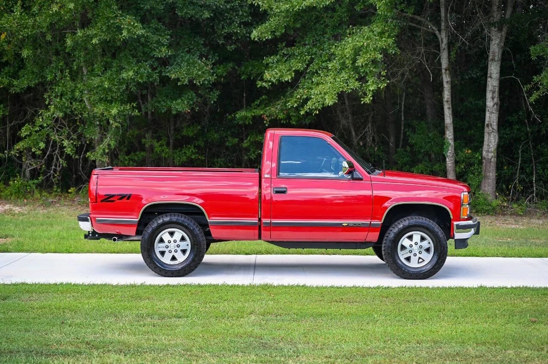 1989 Chevrolet C/K 4th Gen - Image 6 of 31