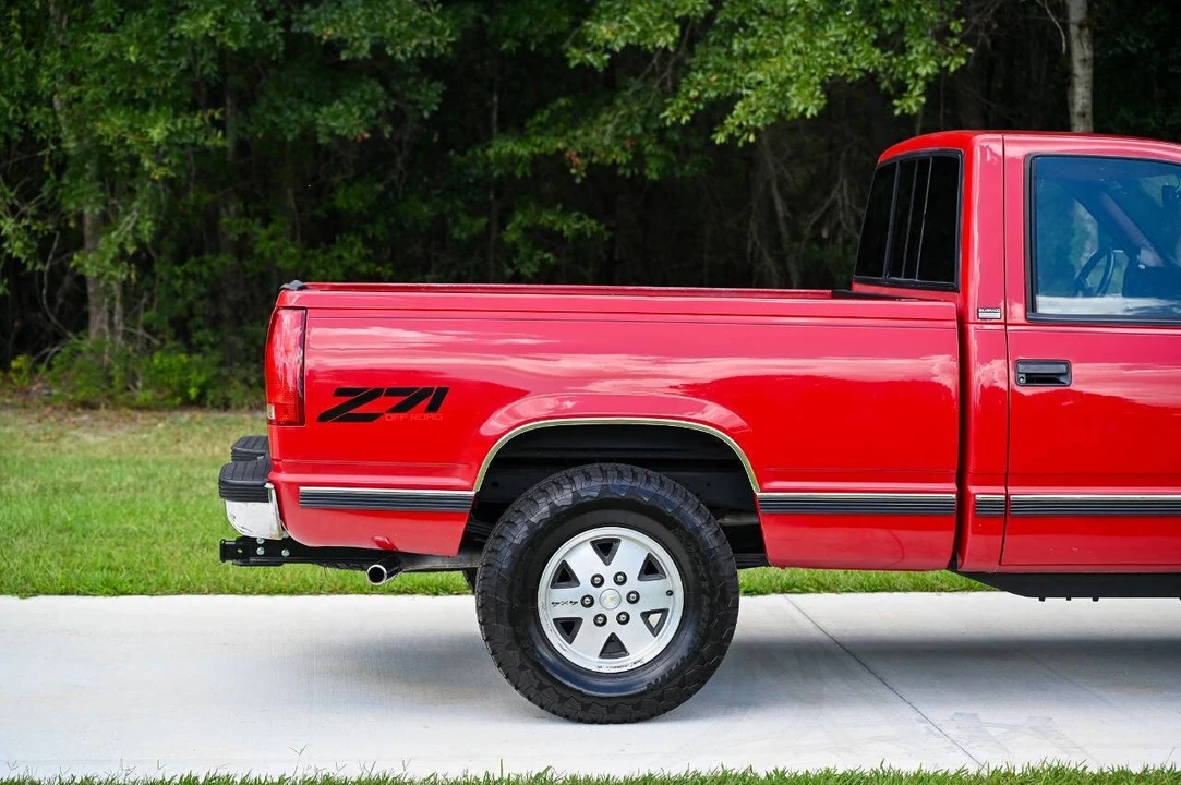 1989 Chevrolet C/K 4th Gen - Image 7 of 31
